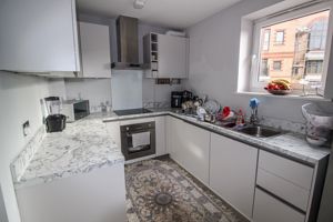 KITCHEN- click for photo gallery